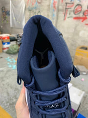 Air Jordan 11 Velvet "Midnight Navy"