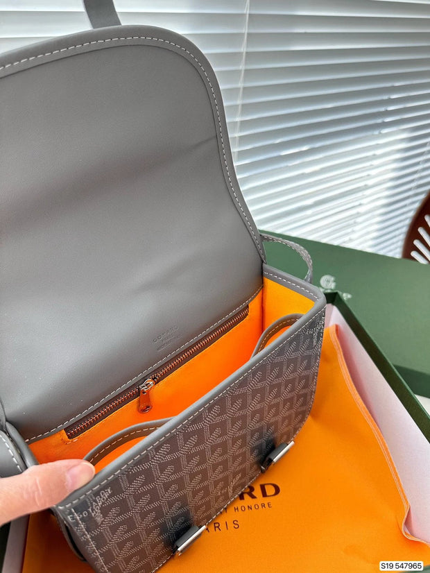 Goya messenger bag
