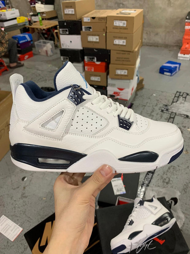 Air Jordan 4 Retro Columbia (2015）