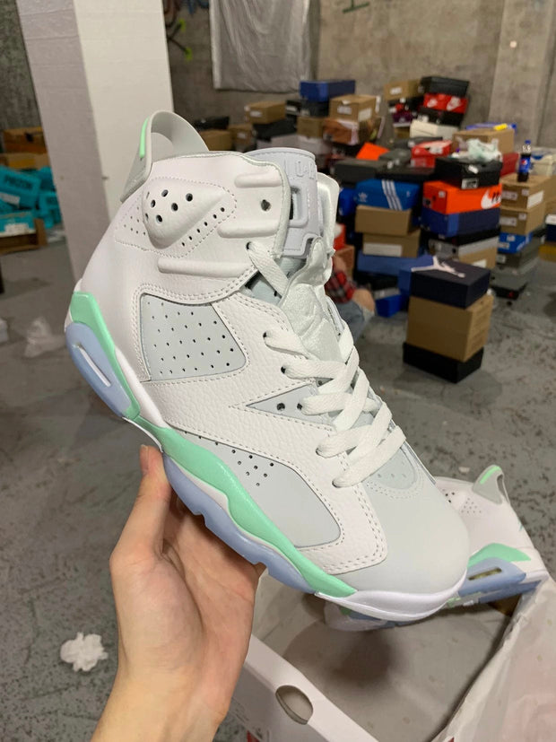 Air Jordan 6 Retro "Mint Foam"