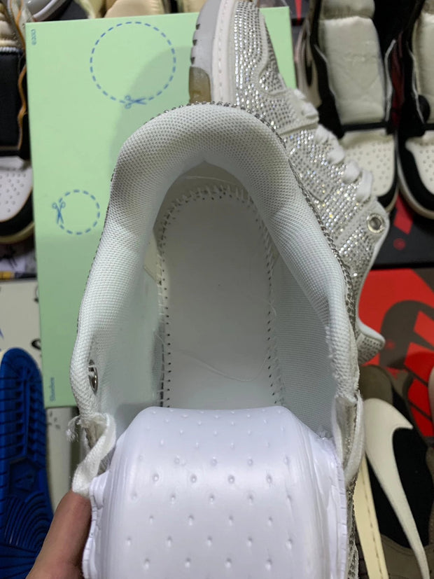 Off-White Out of Office Zip Tie Arrows
