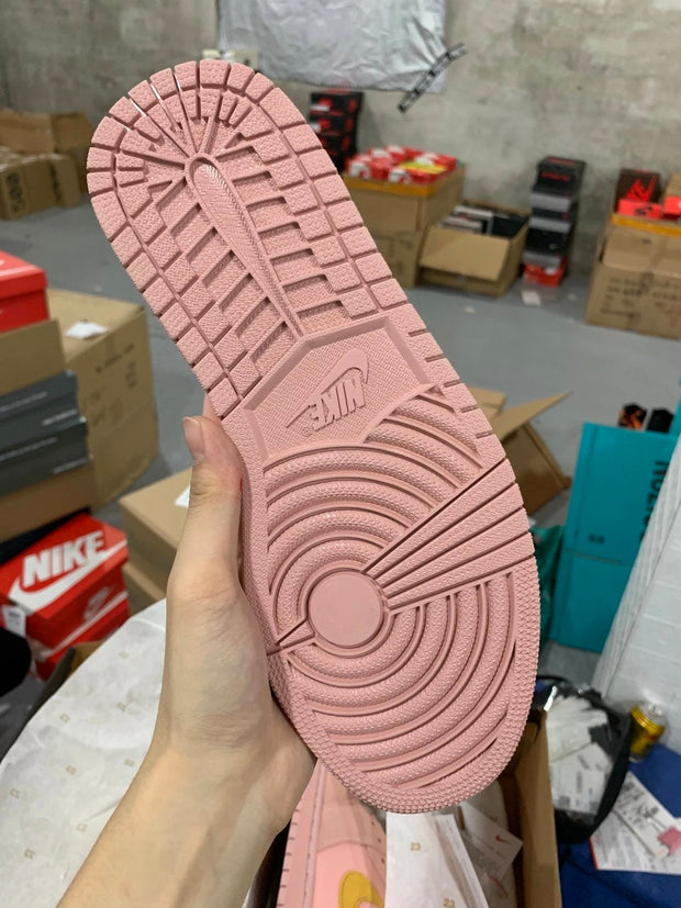 Air Jordan 1 Mid