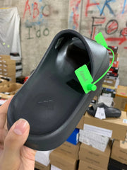 AD originals Yeezy Slide "Pure"'
