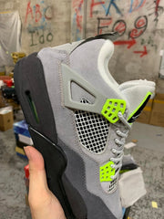 Air Jordan 4 Retro LE "Air Max 95 Neon