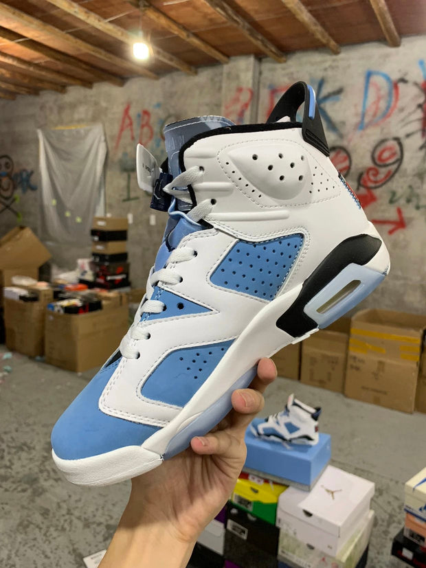 Air Jordan 6 Retro "UNC"