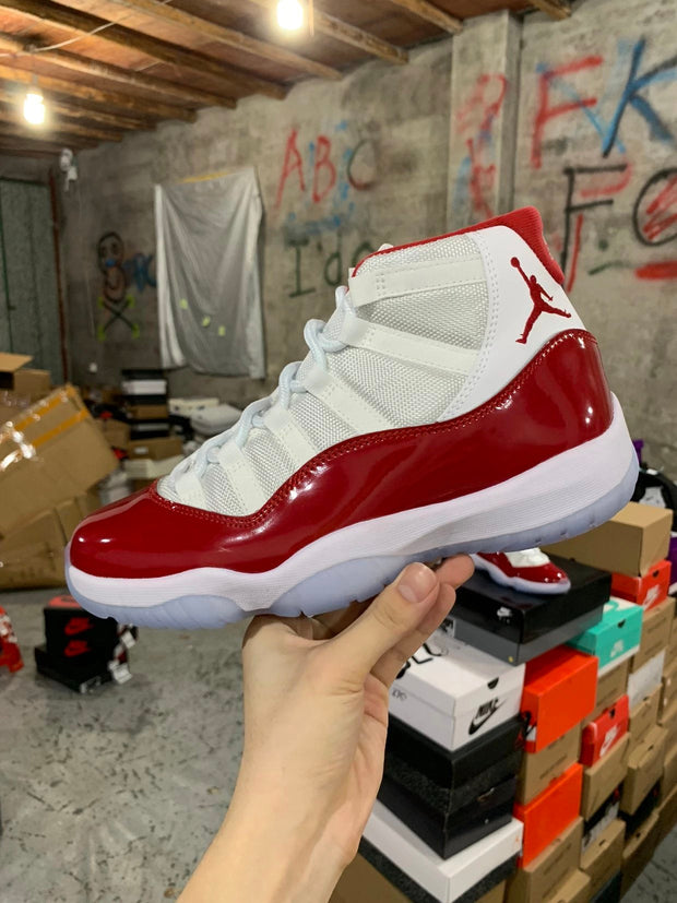 Air Jordan 11 Retro " Cherry "