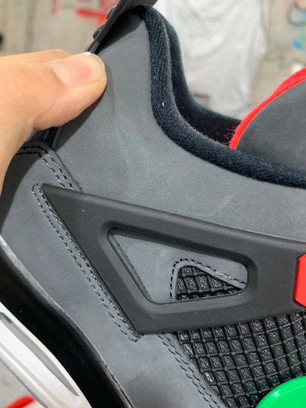 AJ4