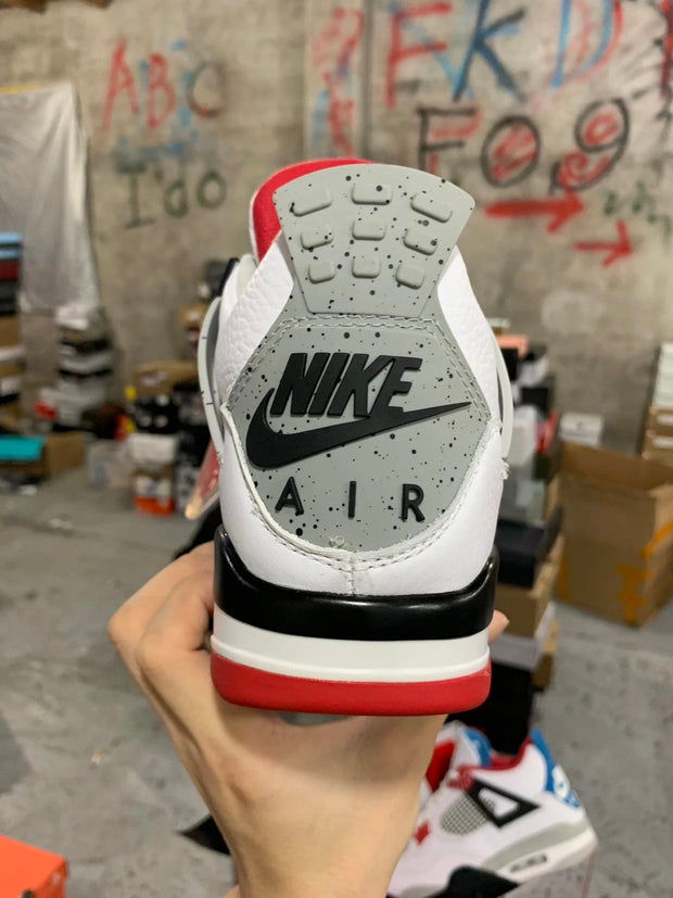 Air Jordan 4 Retro SE What the 4