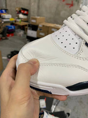 Air Jordan 4 Retro Columbia (2015）