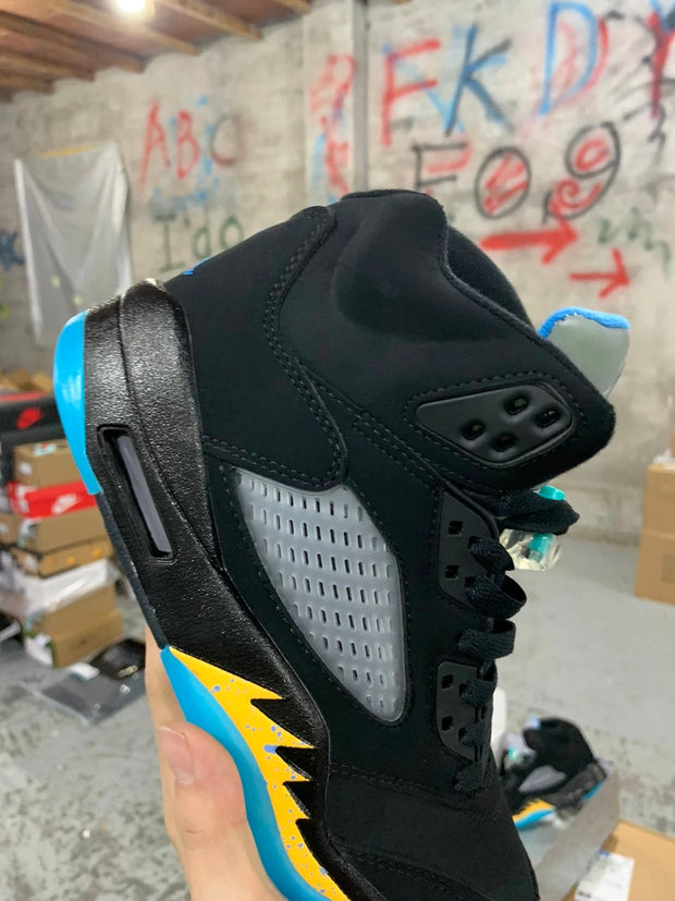Air Jordan 5 Retro "Racer Blue"