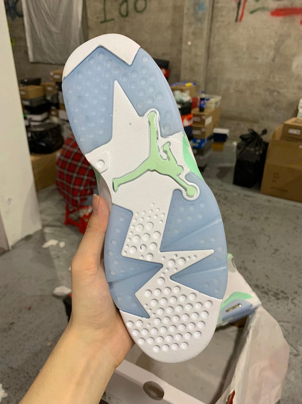 Air Jordan 6 Retro "Mint Foam"