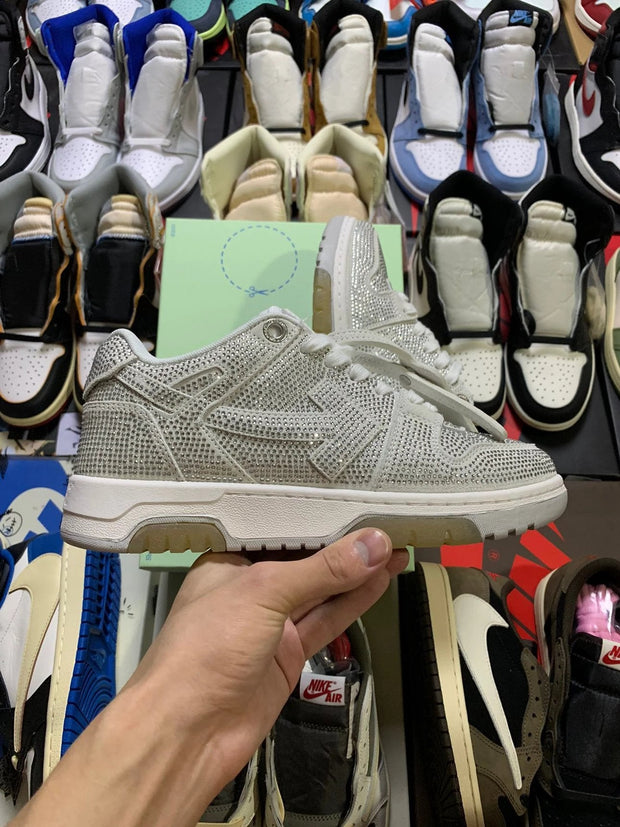 Off-White Out of Office Zip Tie Arrows