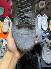 Kaws x Air Jordan 4