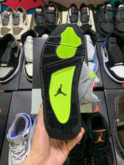Air Jordan 4 retro se95neon