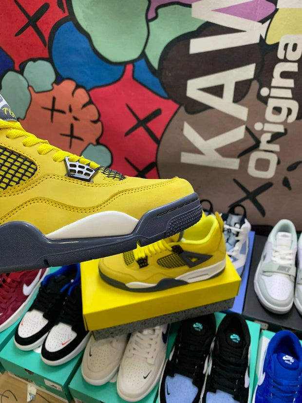 Air Jordan 4 Retro Lighting
