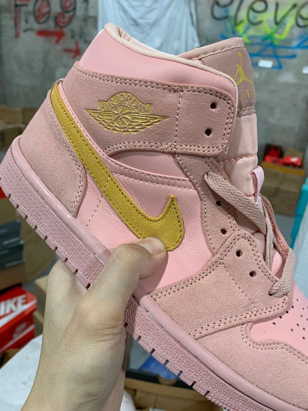 Air Jordan 1 Mid