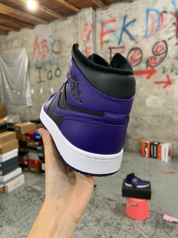 Air Jordan 1 Mid "Purple Black”