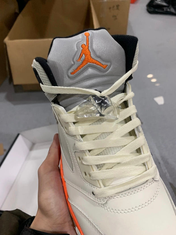 Air Jordan 5 Retro