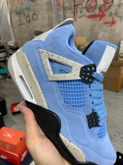 Air Jordan 4 Retro "University Blue "