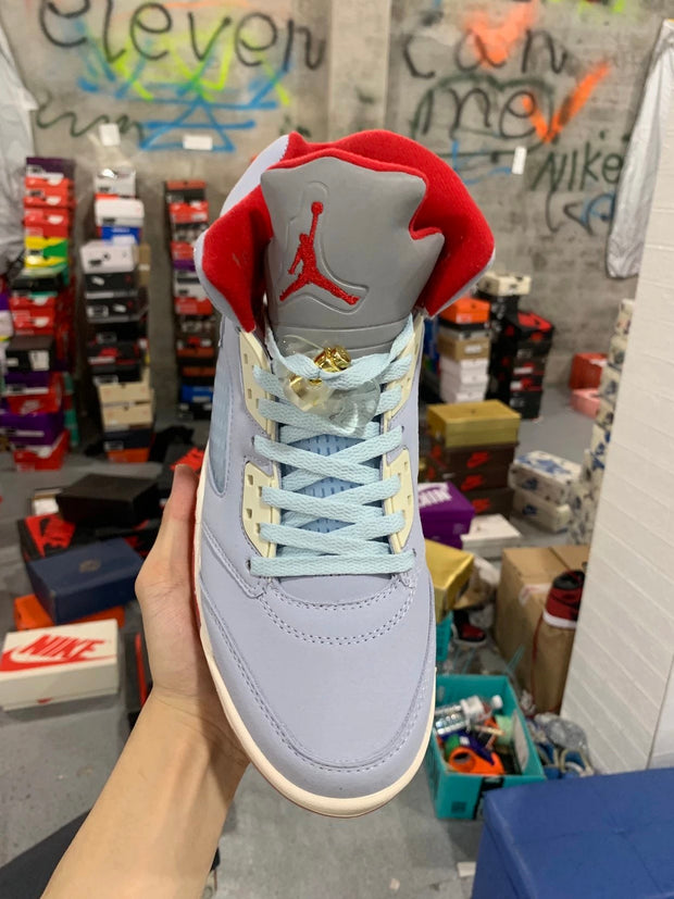 Air Jordan 5 x Trophy Room