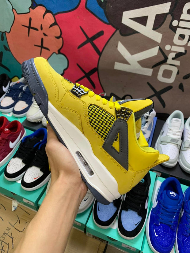 Air Jordan 4 Retro Lighting