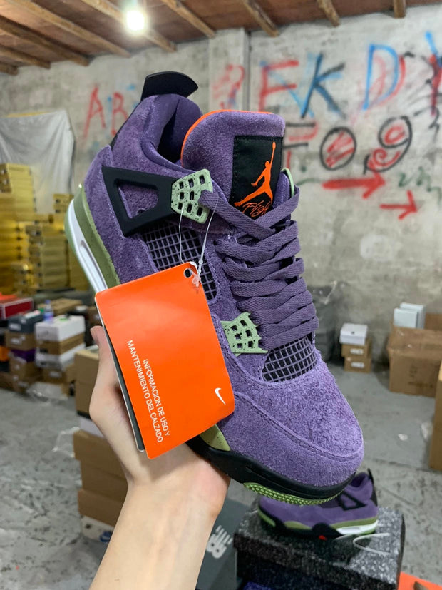 Air Jordan 4 Retro“Canyon Purple”