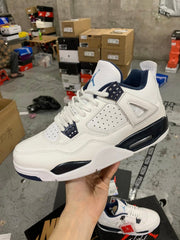Air Jordan 4 Retro Columbia (2015）