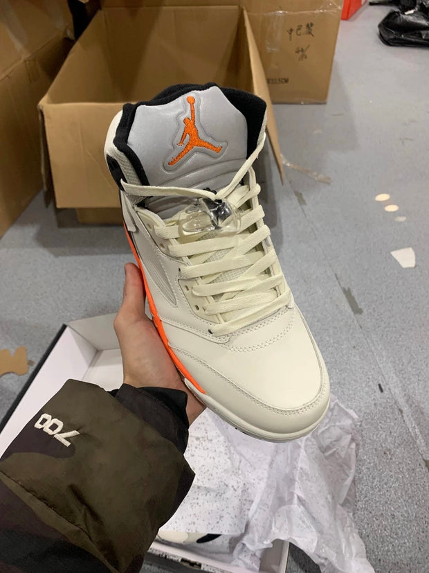 Air Jordan 5 Retro