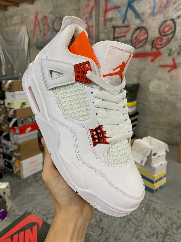 Air Jordan 4 "Orange Metallic ’