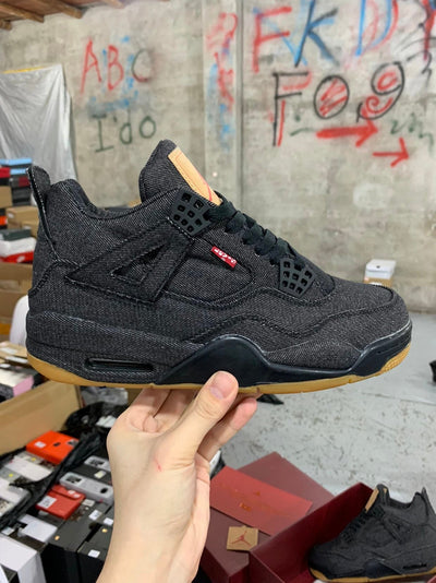 Air Jordan 4 Retro X Levis