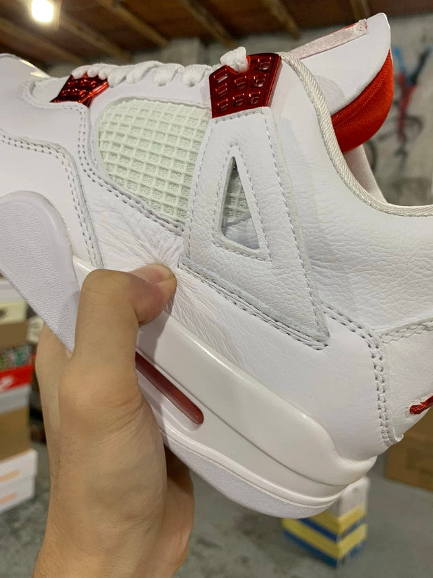Air Jordan 4 "Orange Metallic ’