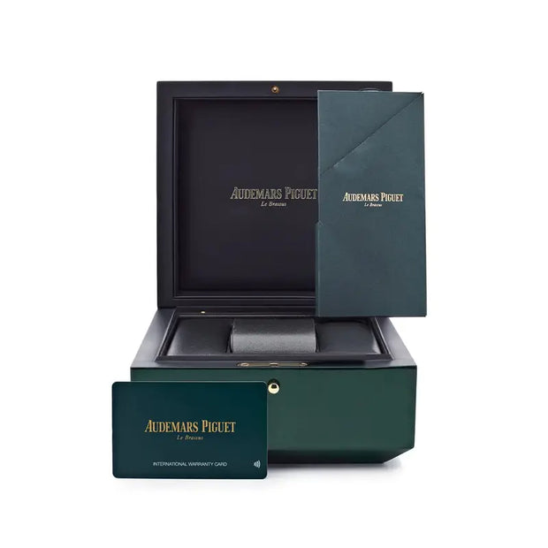 Audemars Piguet Royal Oak 15202PT.OO.1240PT.01 ‘Jumbo’ Extra-Thin Platinum Green Dial (2021)
