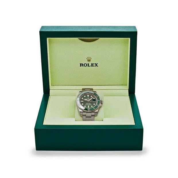 Rolex Submariner Date 116610LV ‘Hulk’ Steel Green Dial Oyster